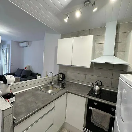 Guest house 8,3-41 *